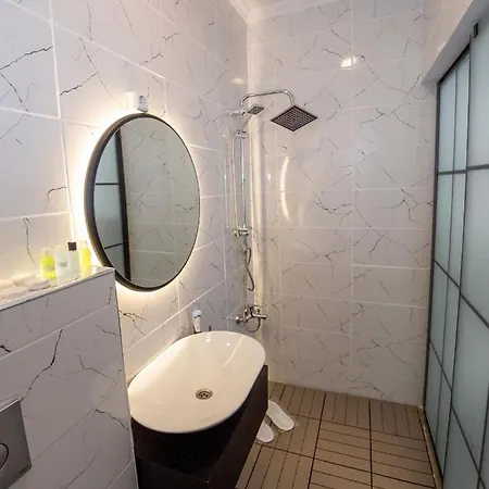 Miss 3* Istanbulská provincie